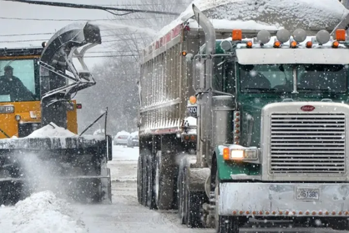 اکثریت مونترالی‌ها از برف‌روبی رضایت دارند